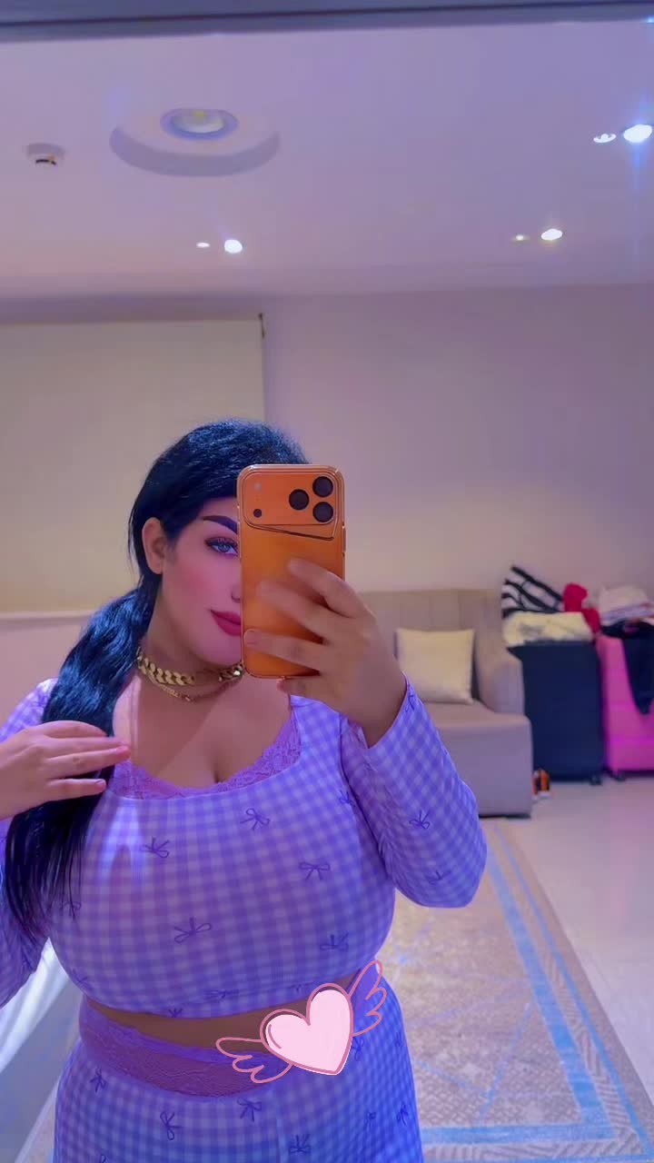 @👑sahoura👑