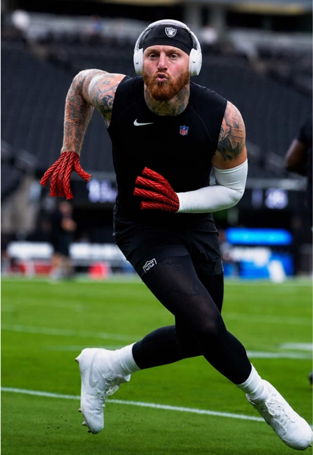 @Las Vegas Raiders
