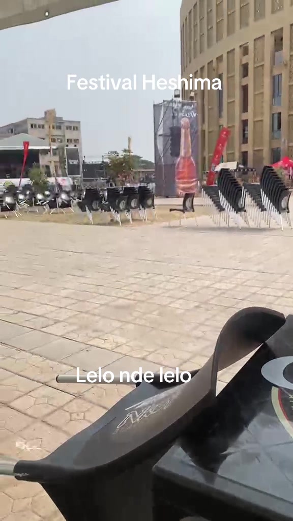 @Nicodeparis