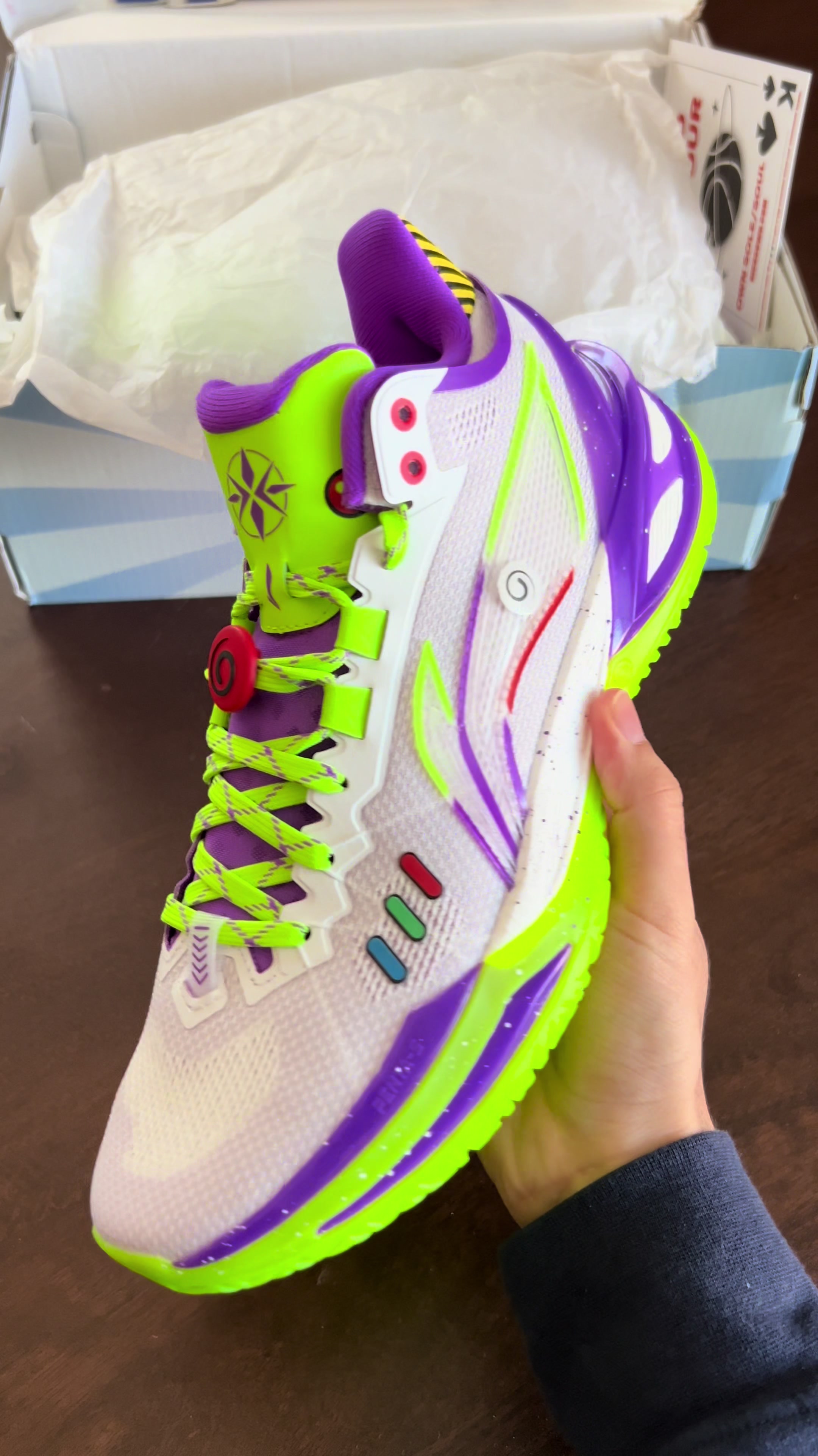 @SneakerNerdsofl