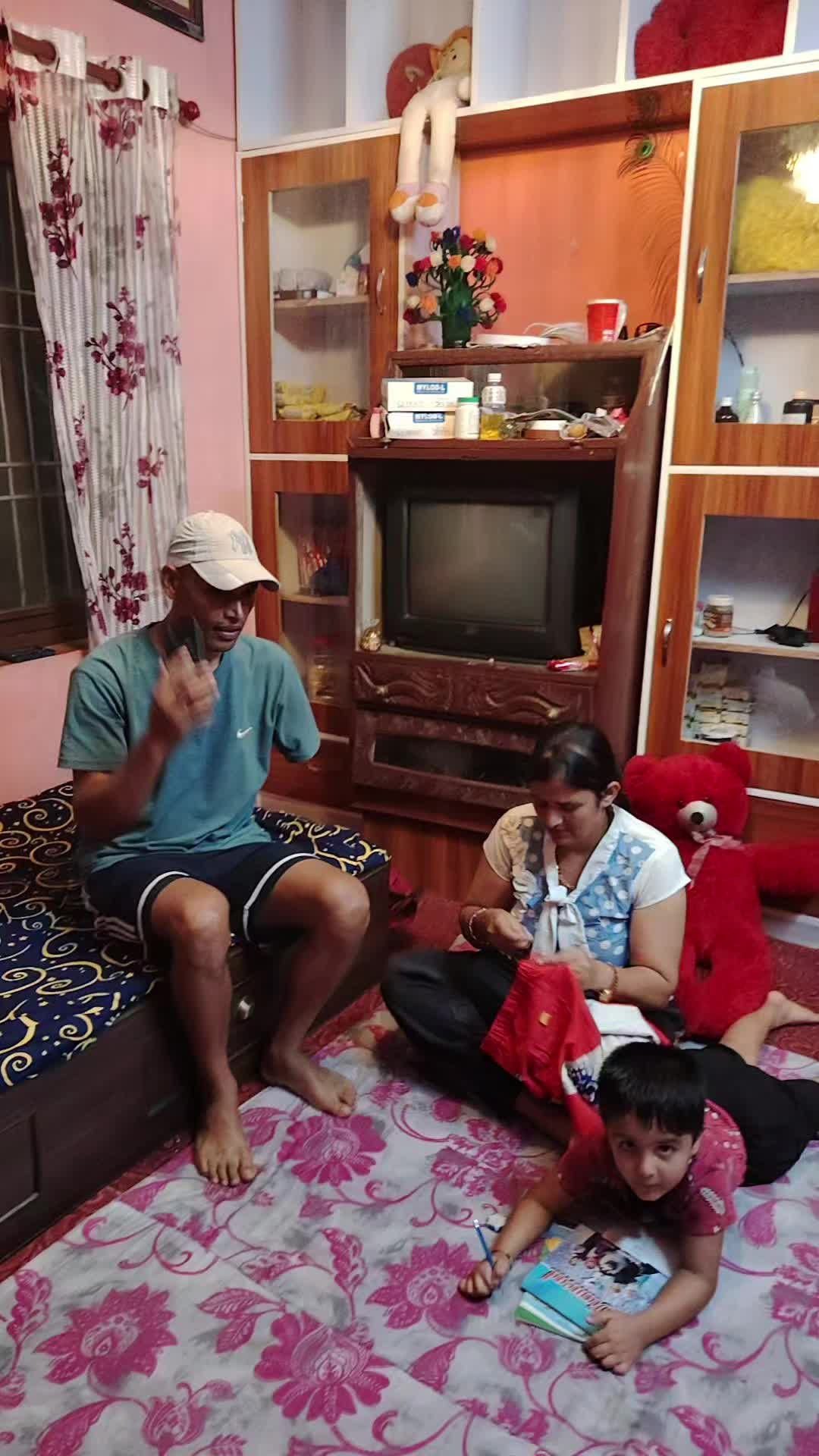 @अधिकारी लक्ष्मी