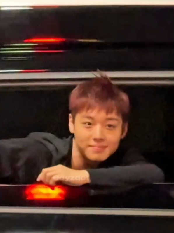 @๐ฏ๐ถ๐ถ๐ต๐