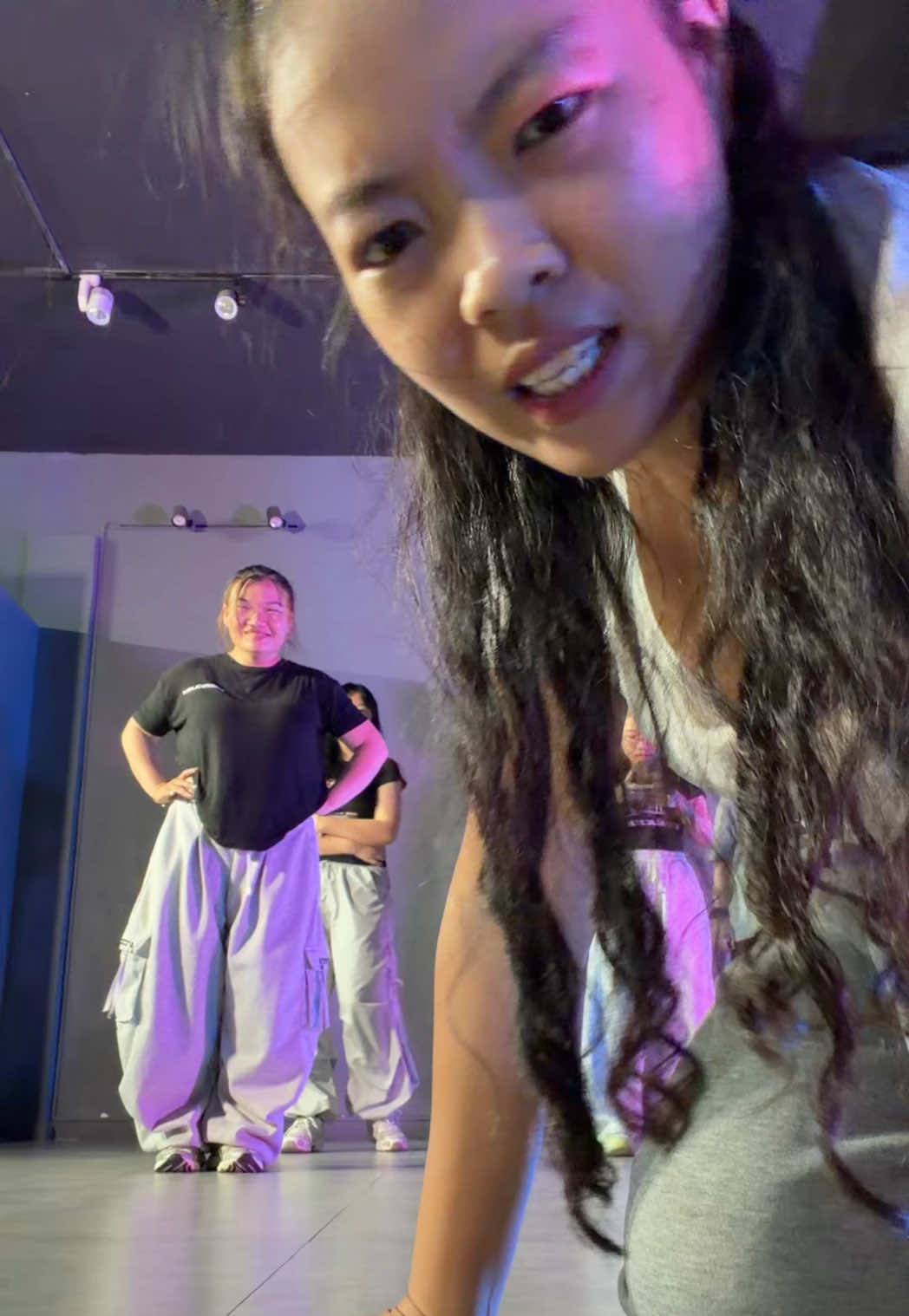 @nhỏ Nỳ thích nhảy