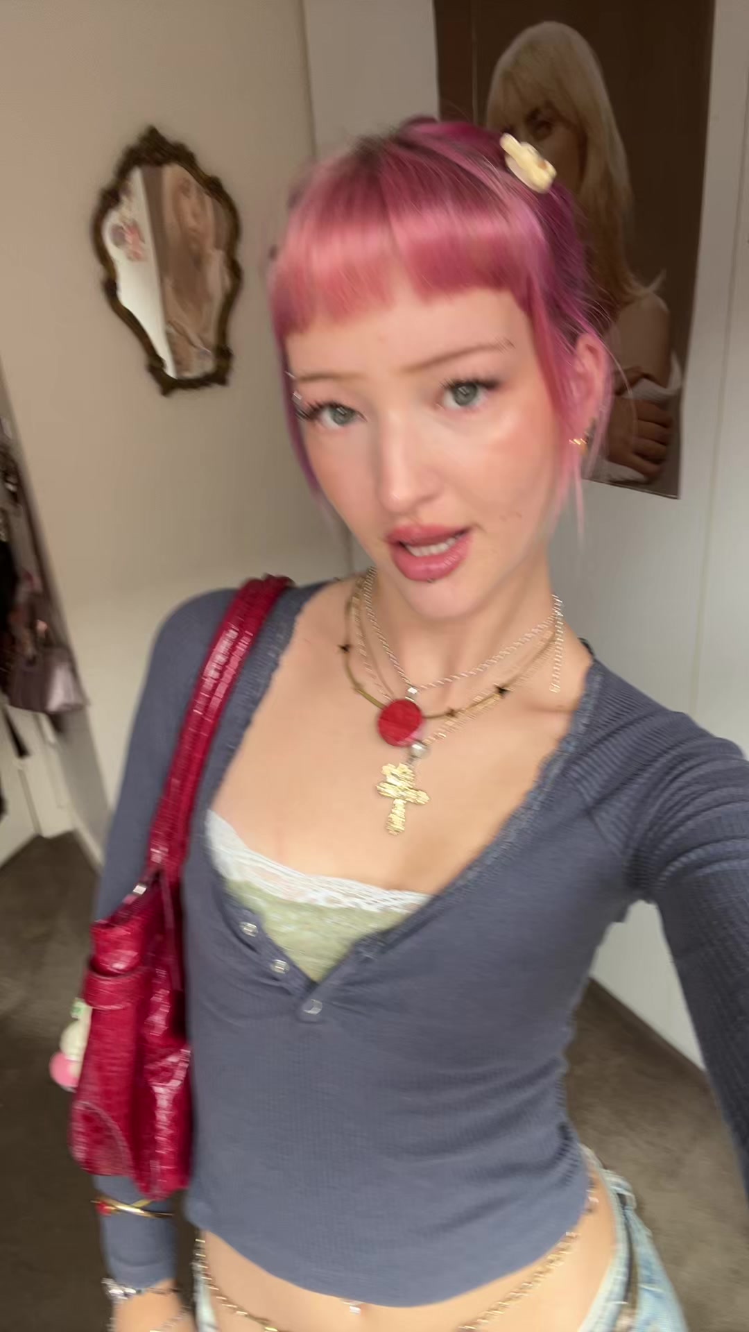 @f3rniegrowlz