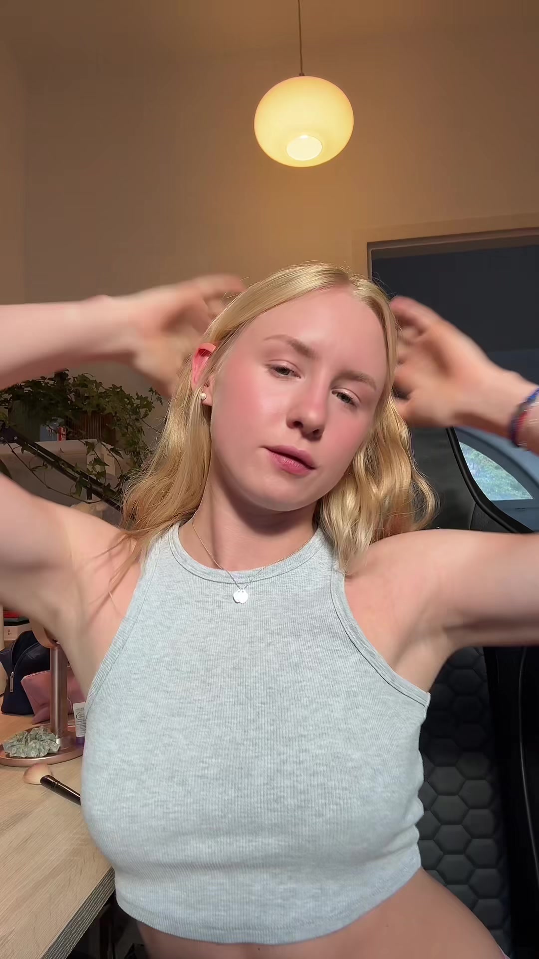 @XXXenia