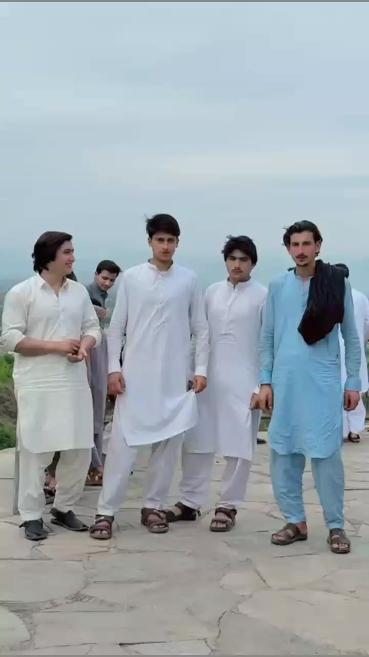 @🦅عاکف💢پھٹان🥷✈️