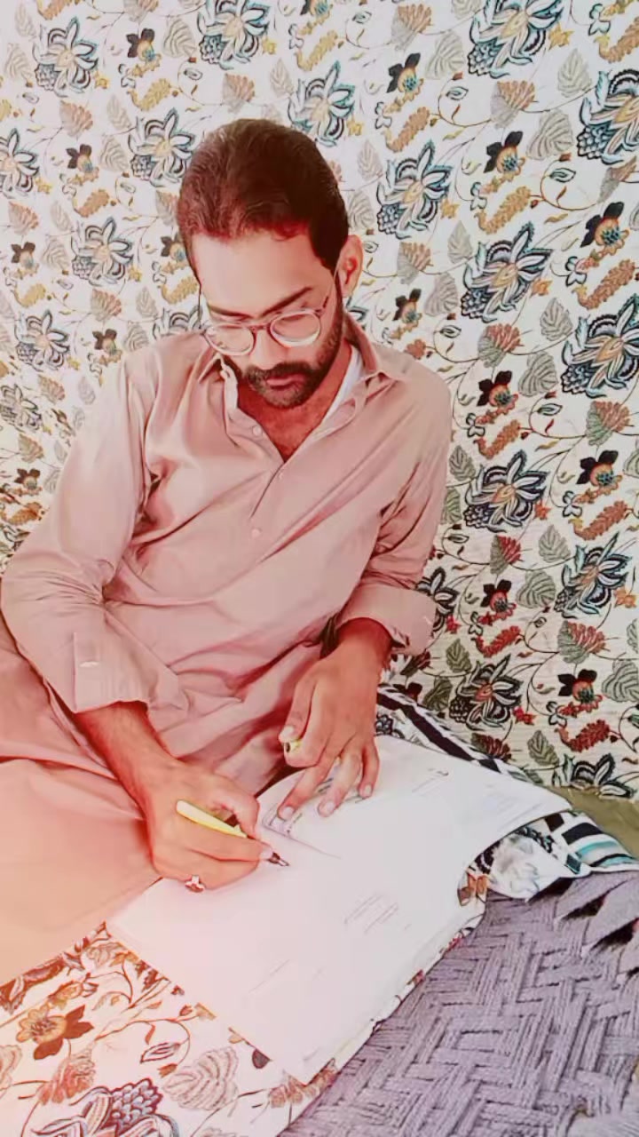 @عبدﷲ ٹھیکیدار