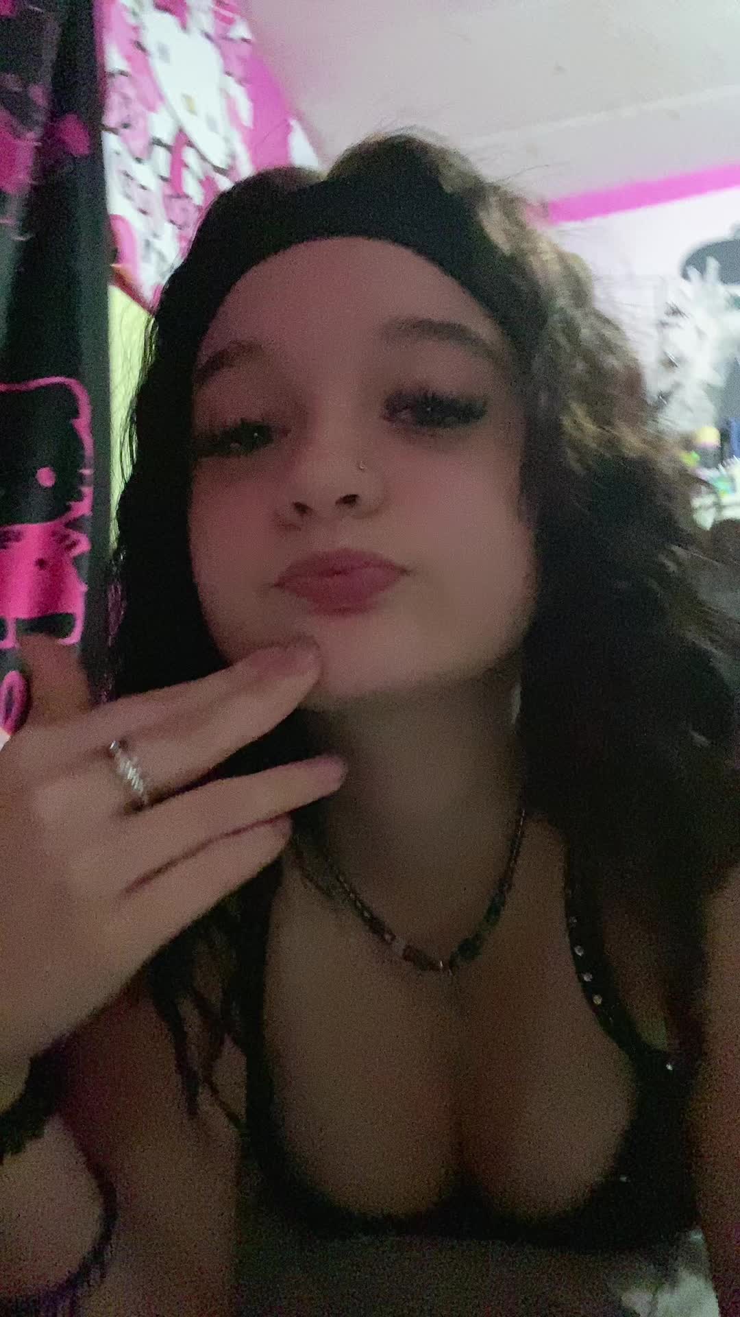 @Melly