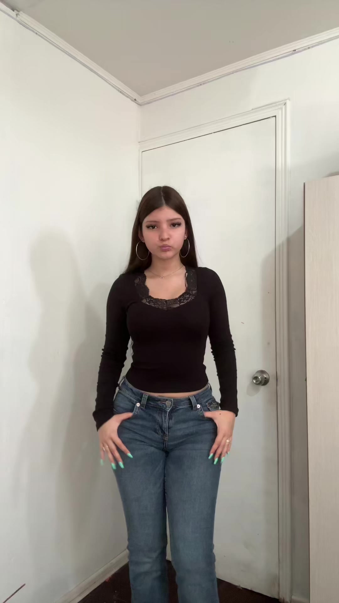 @Valentina
