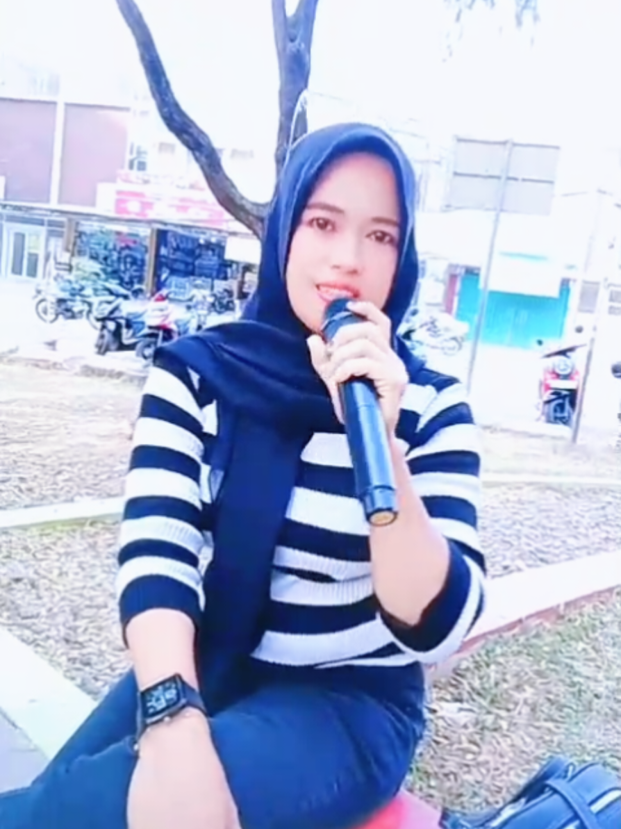 @🥰 Tth Nabill 🥰