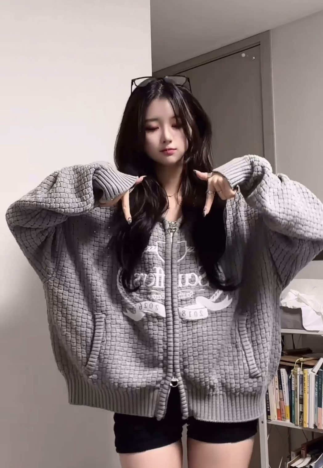 @初 戀 (초련)