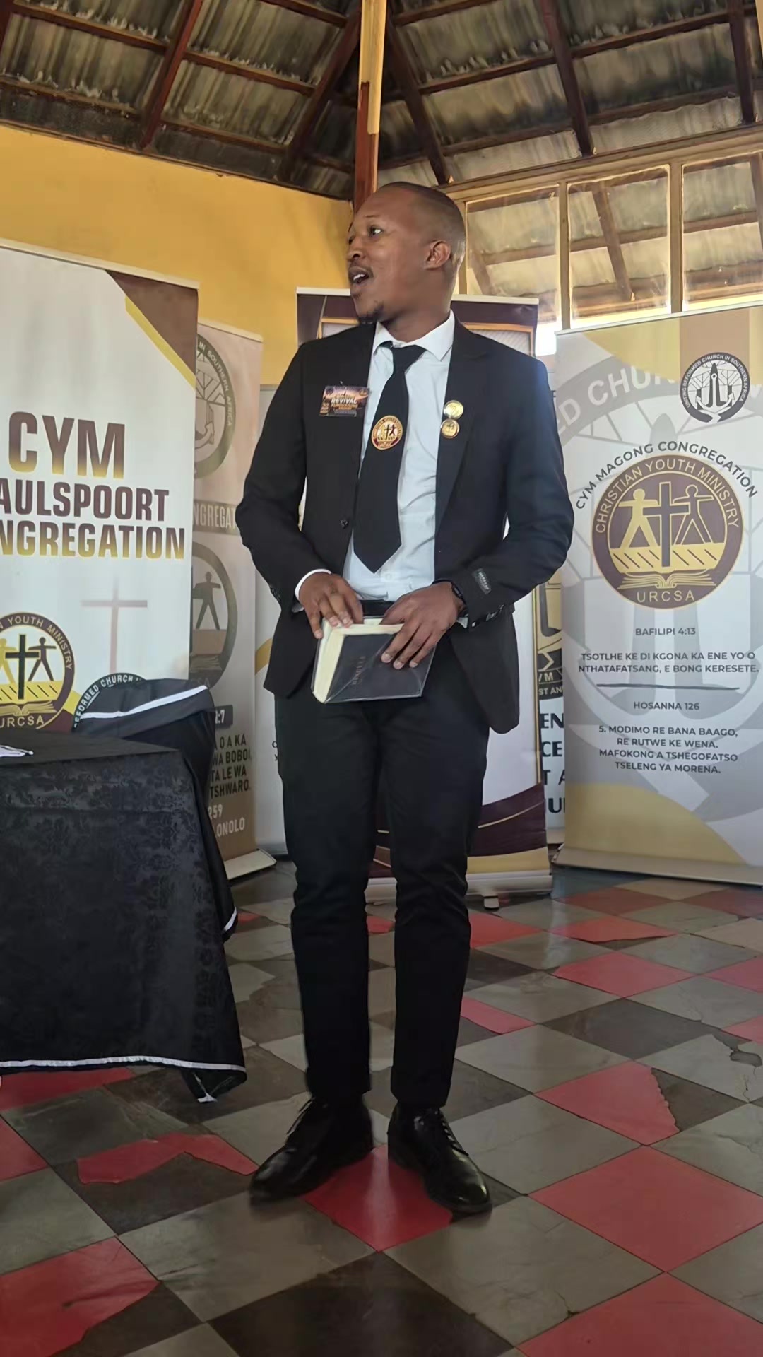 @Kagiso Phatudi Nkhulang