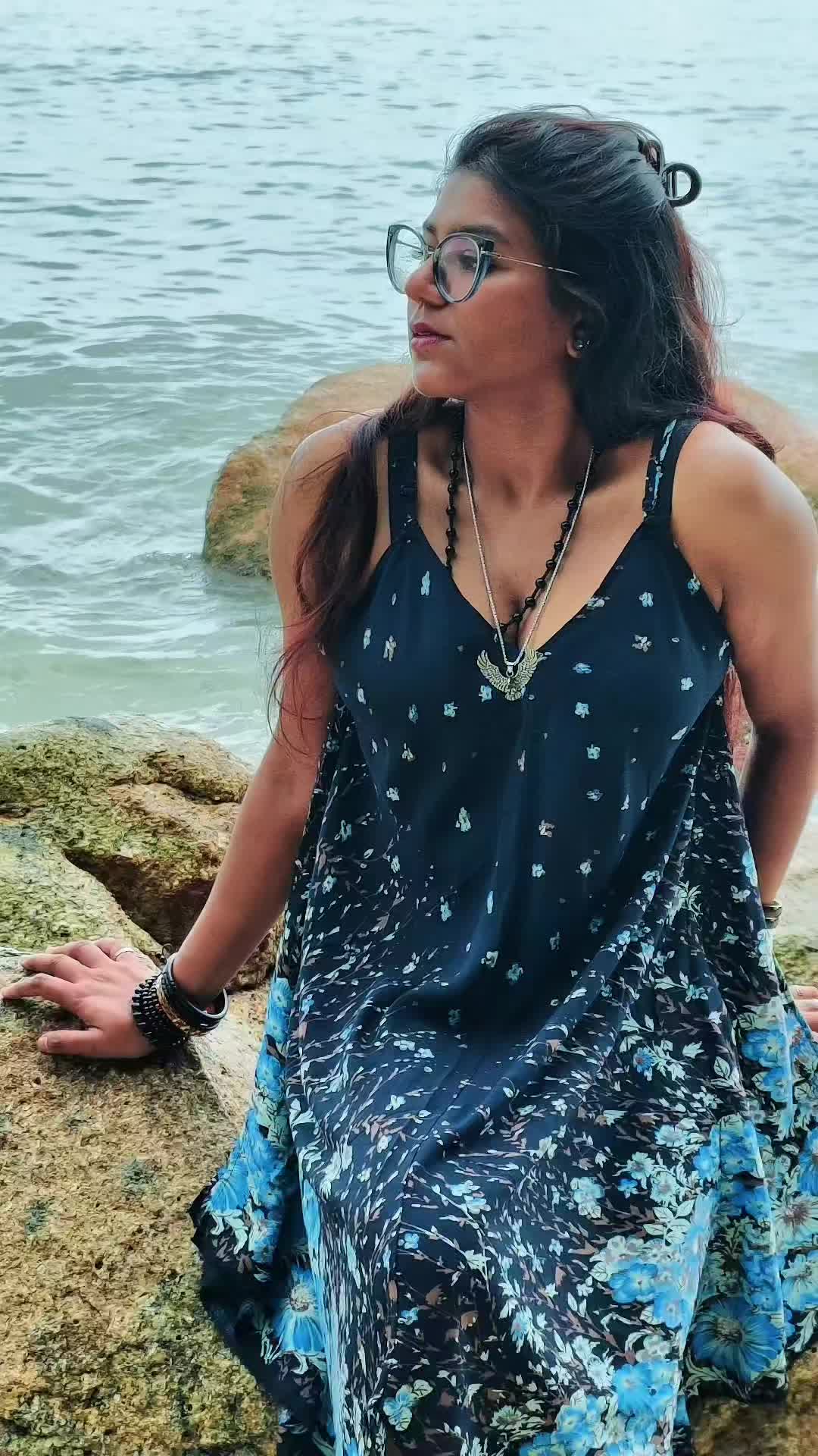 @🦋&bull;നില&bull;🦋