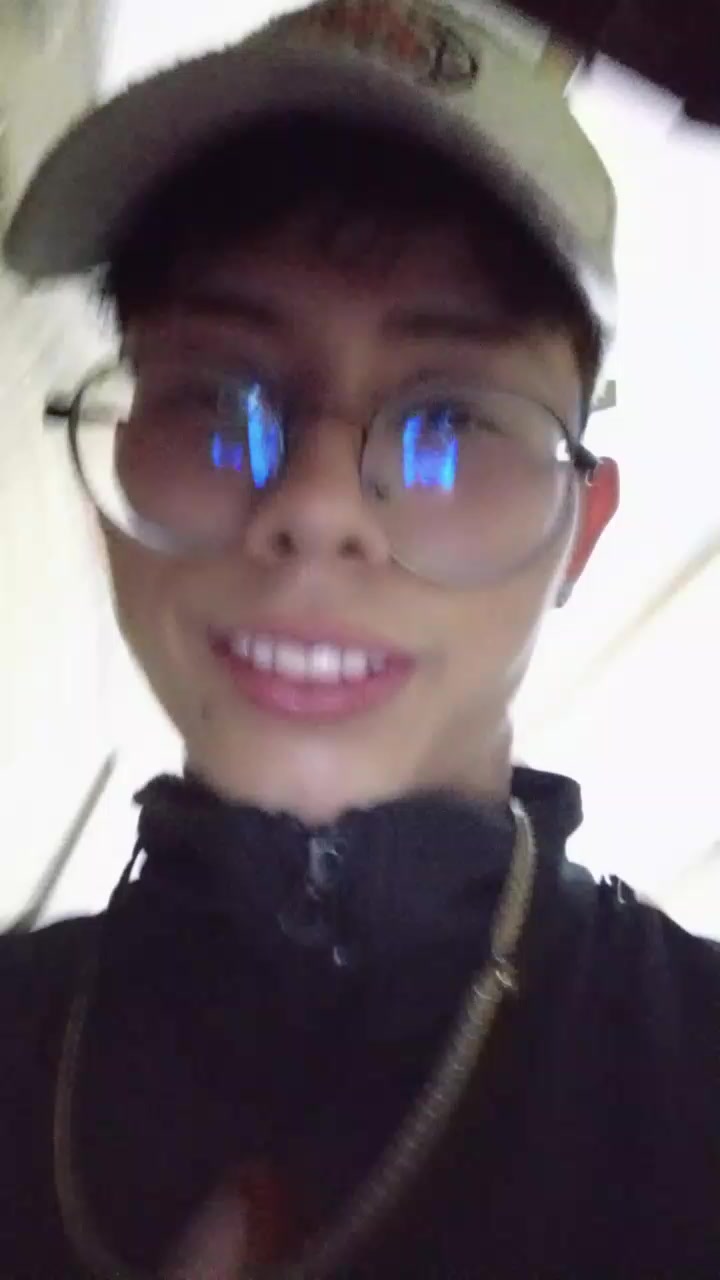 @Jhonn_V 💚