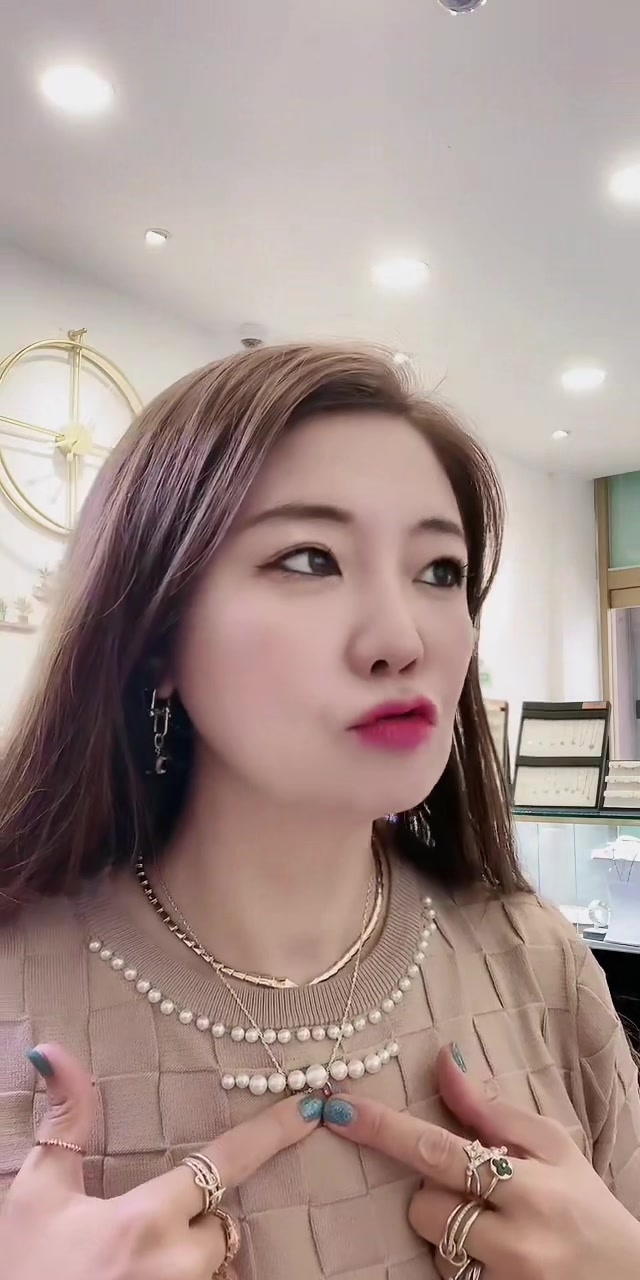 @골드언니금별