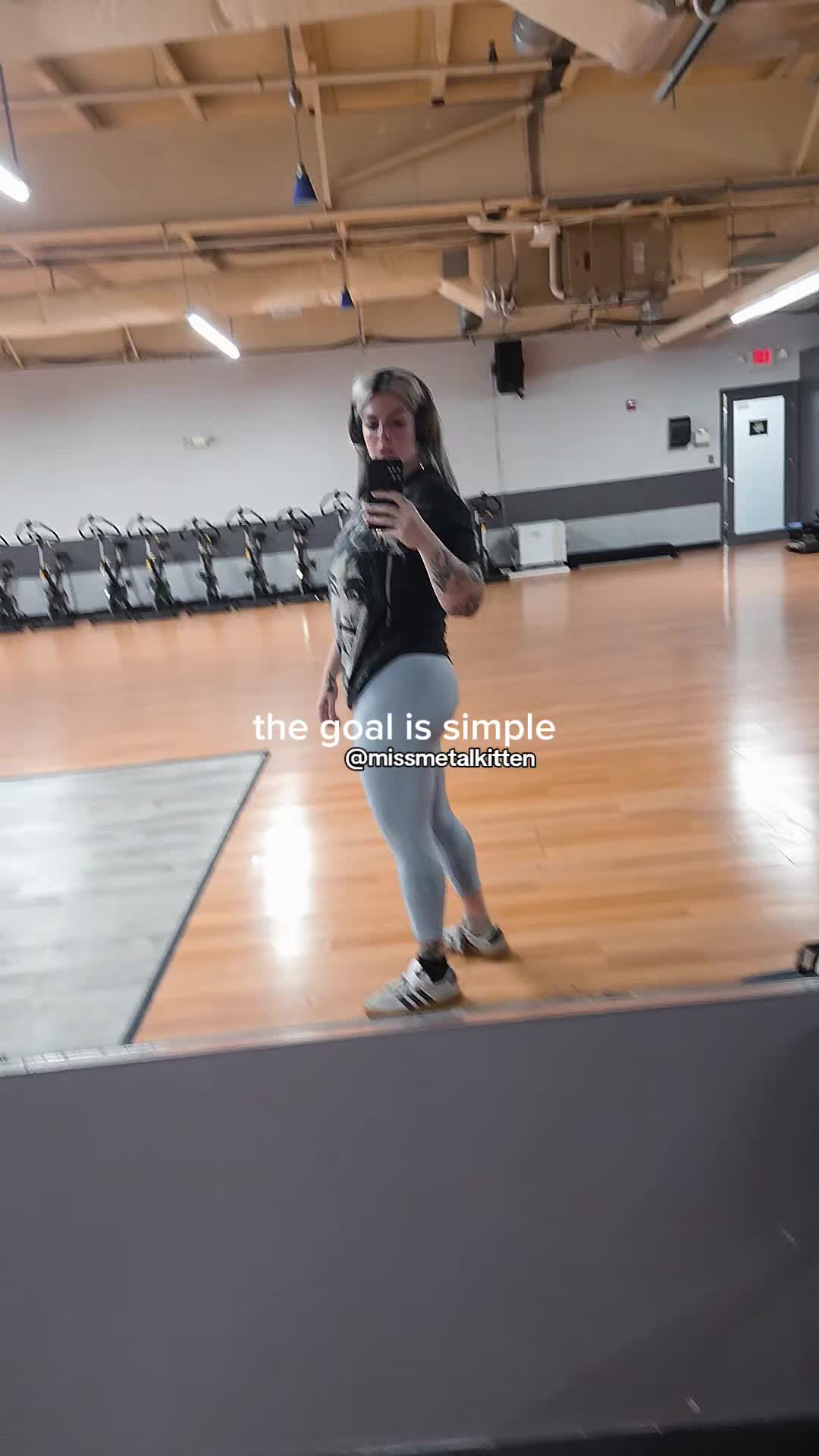 @MissMetalKitten on IG