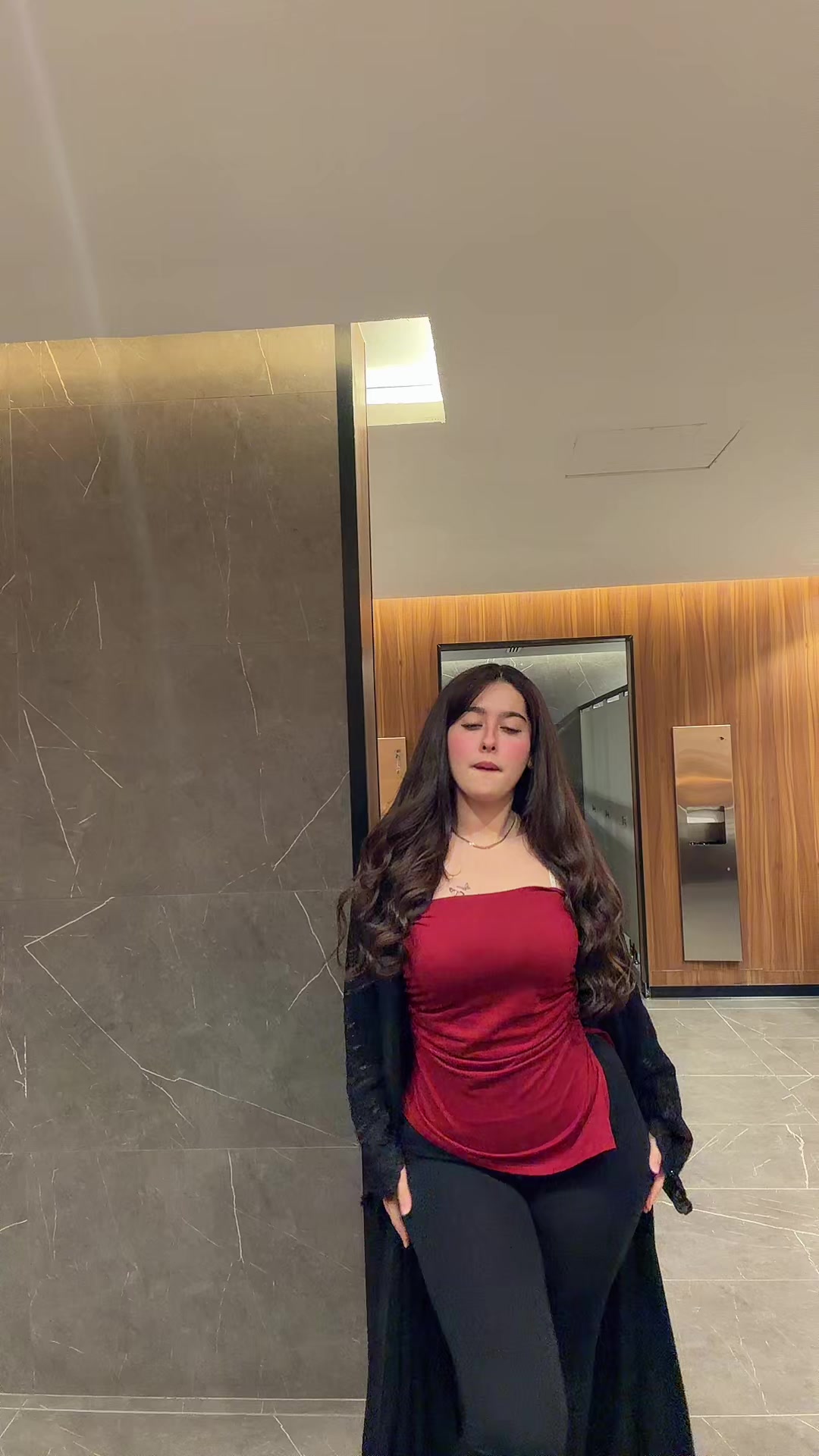 @Farah❤️🥀