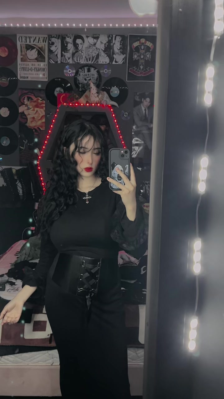 @🦇☦︎︎𝐴𝑑𝑎𝑏𝑒𝑙𝑙𝑒 ☦︎︎🦇