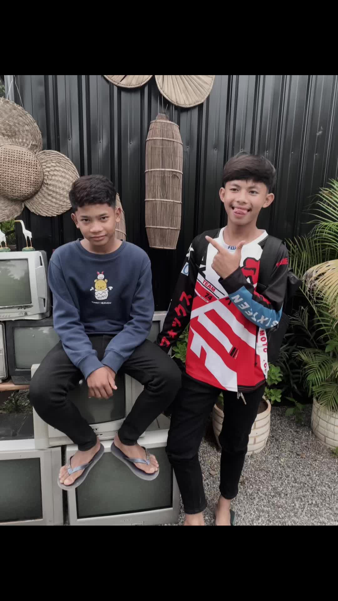 @Ra ๐ซ