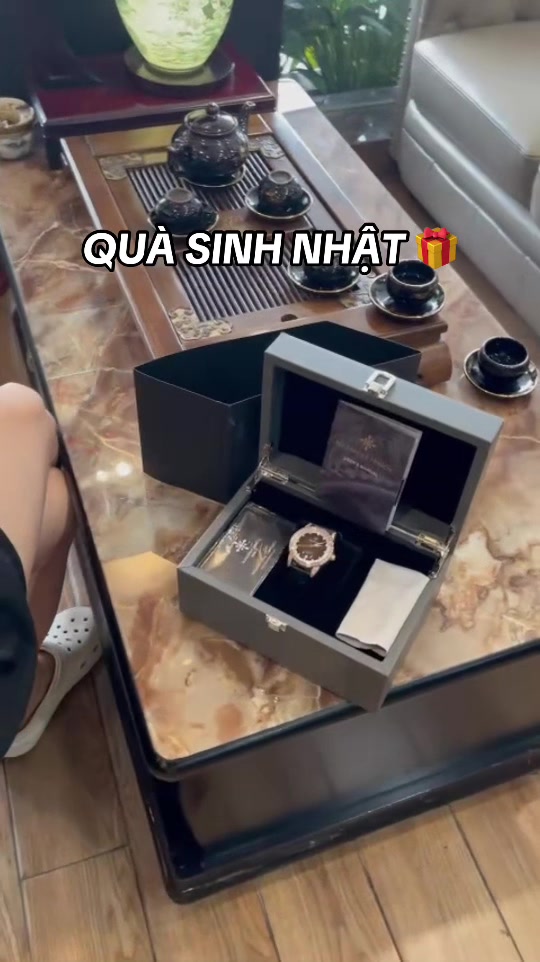 @Alexander Ferros Việt Nam
