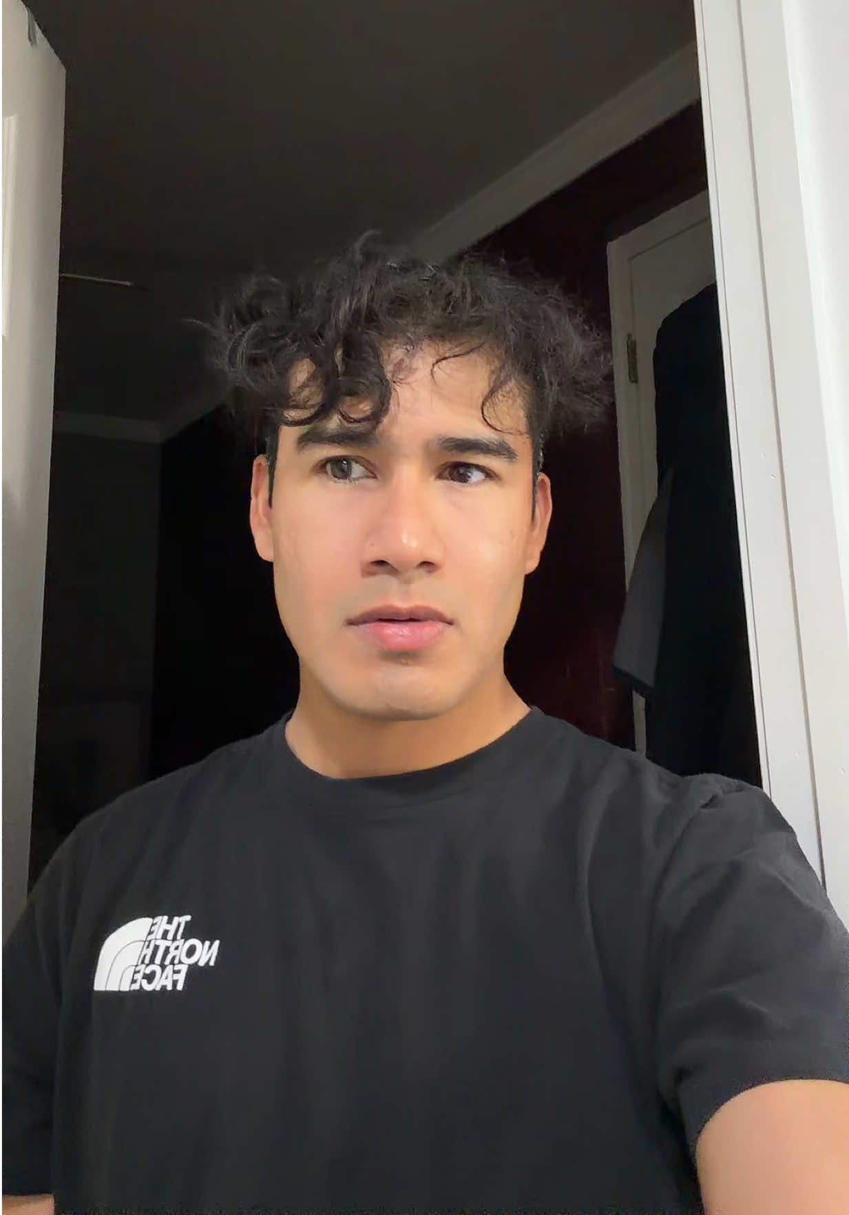 @CoolestdudeED