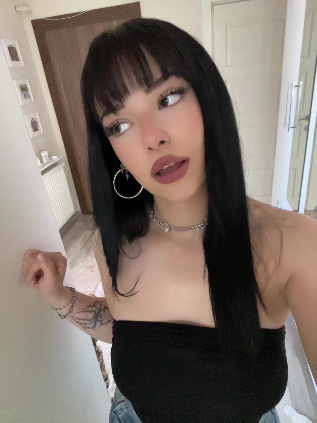 @user9393899393
