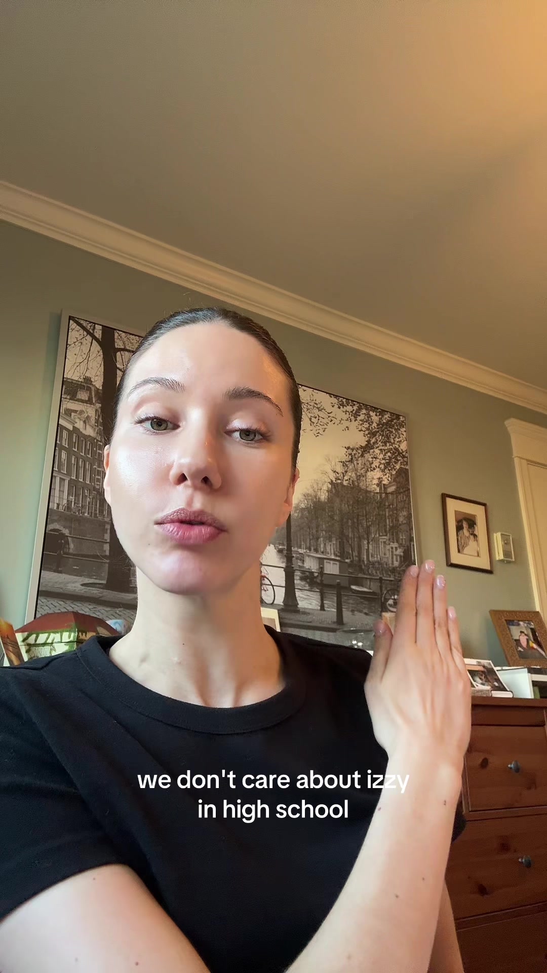 @isabella