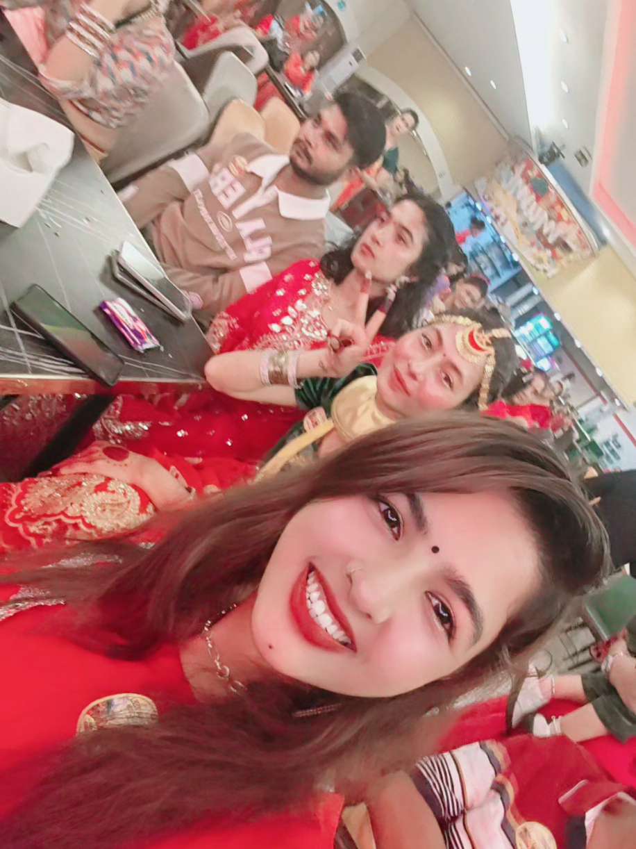 @Anveet Koirala 🇲🇲🇹🇭