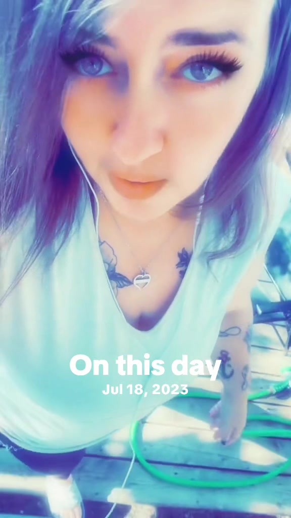 @Katrina 🌈🏳️&zwj;🌈