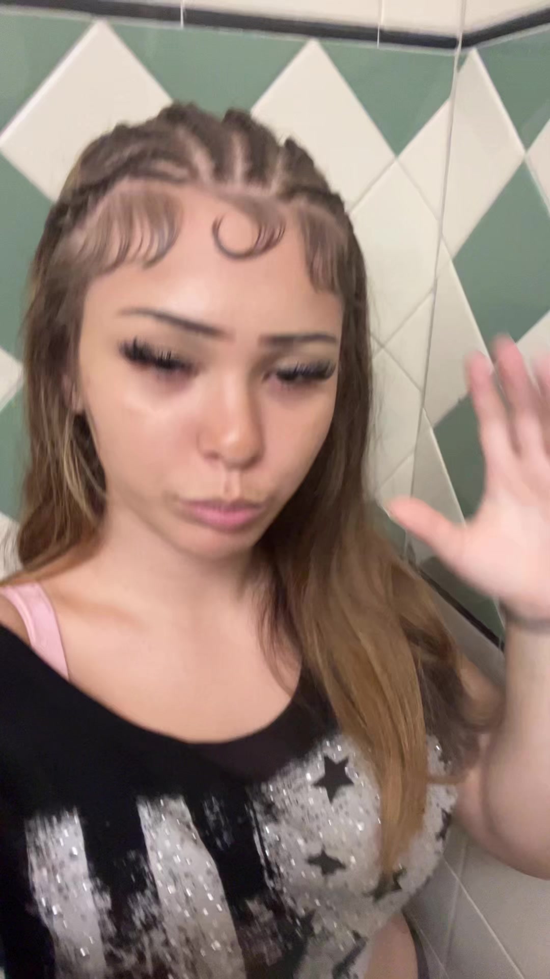 @🧟