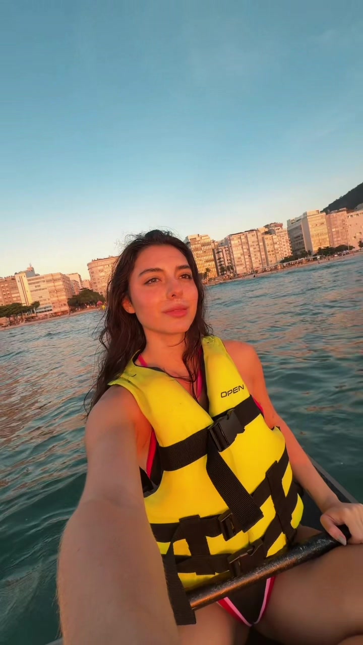 @Isa Delgado