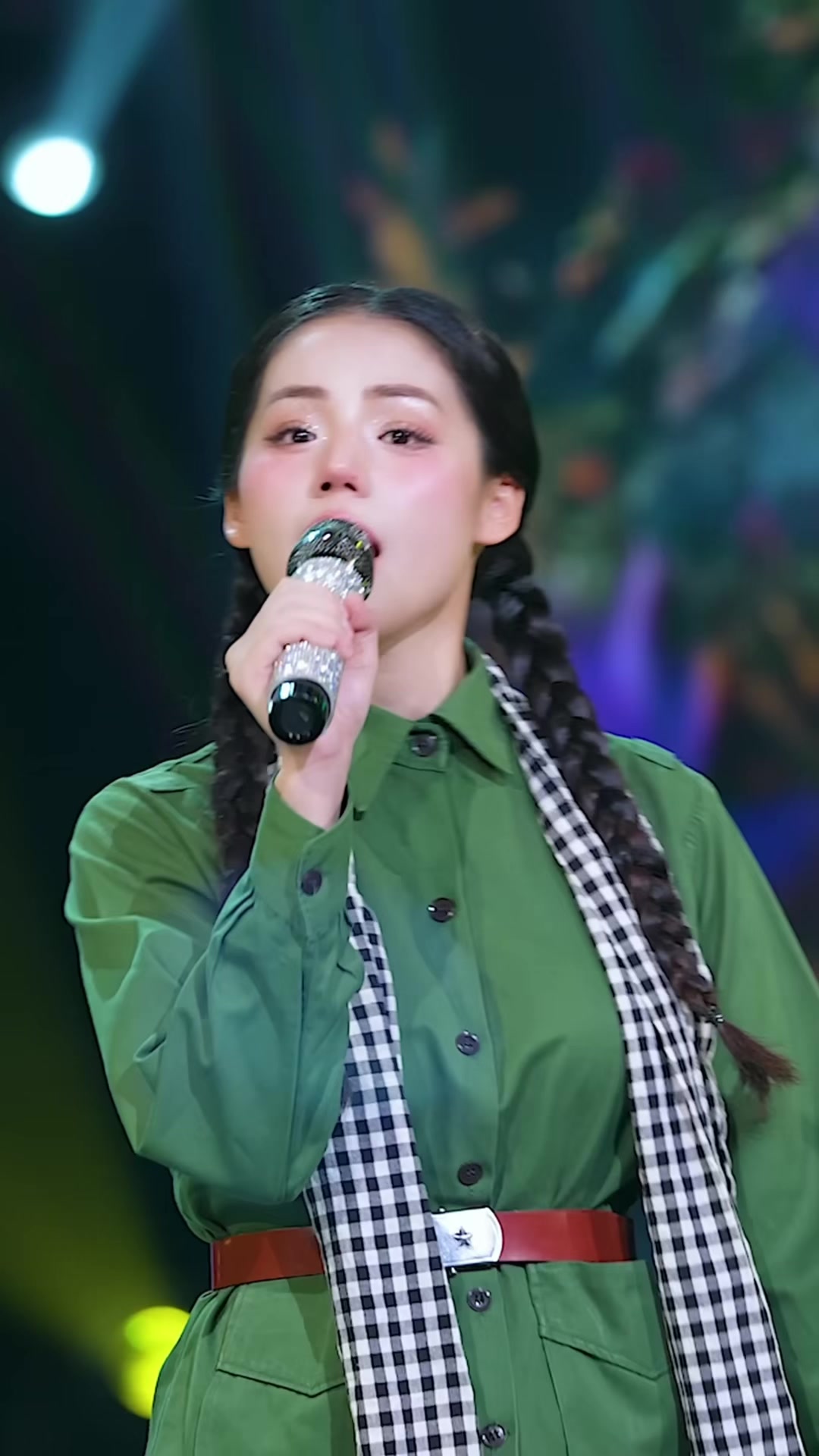 @Nguyễn Hương Ly