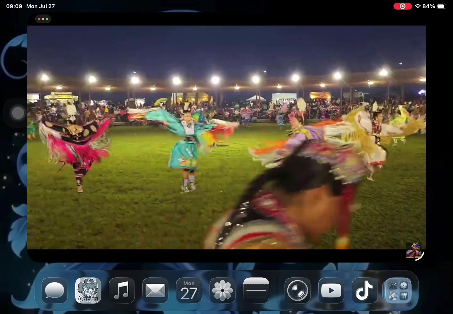 @~*Jingle native dancer*~