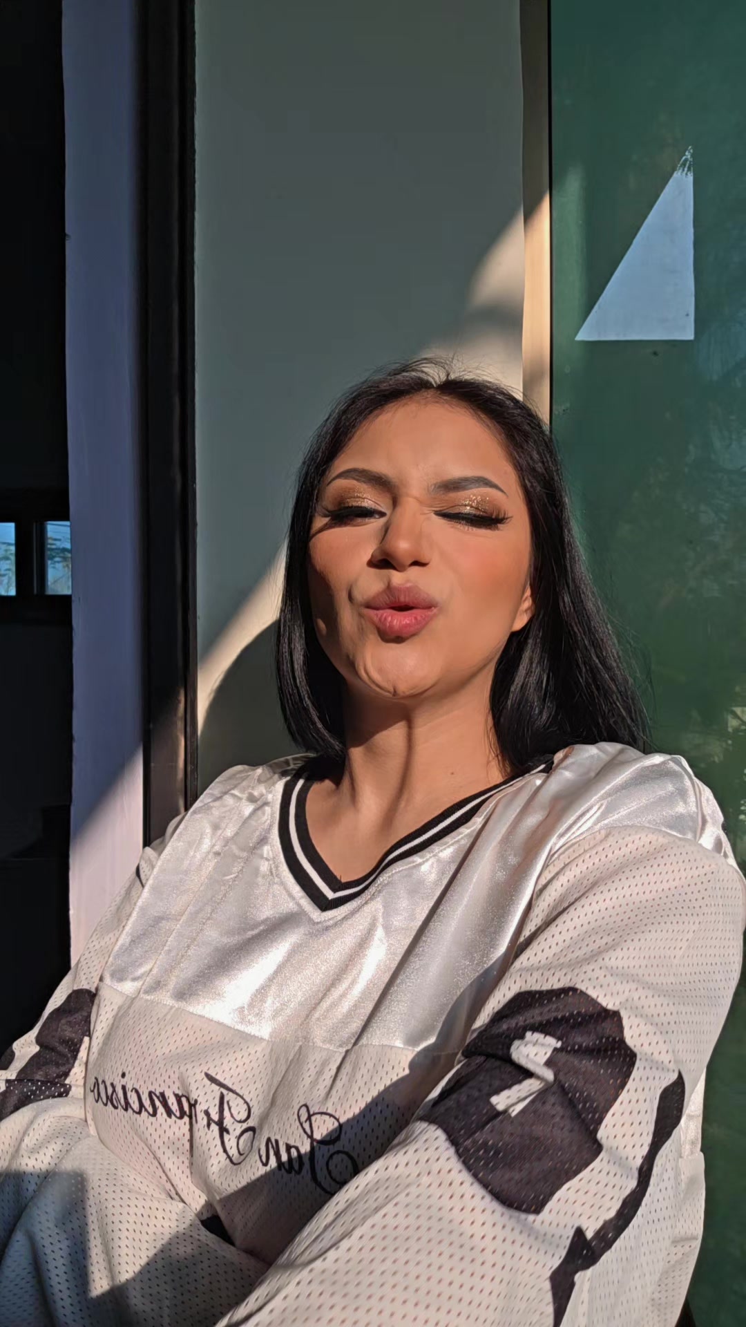 @cholita makeup