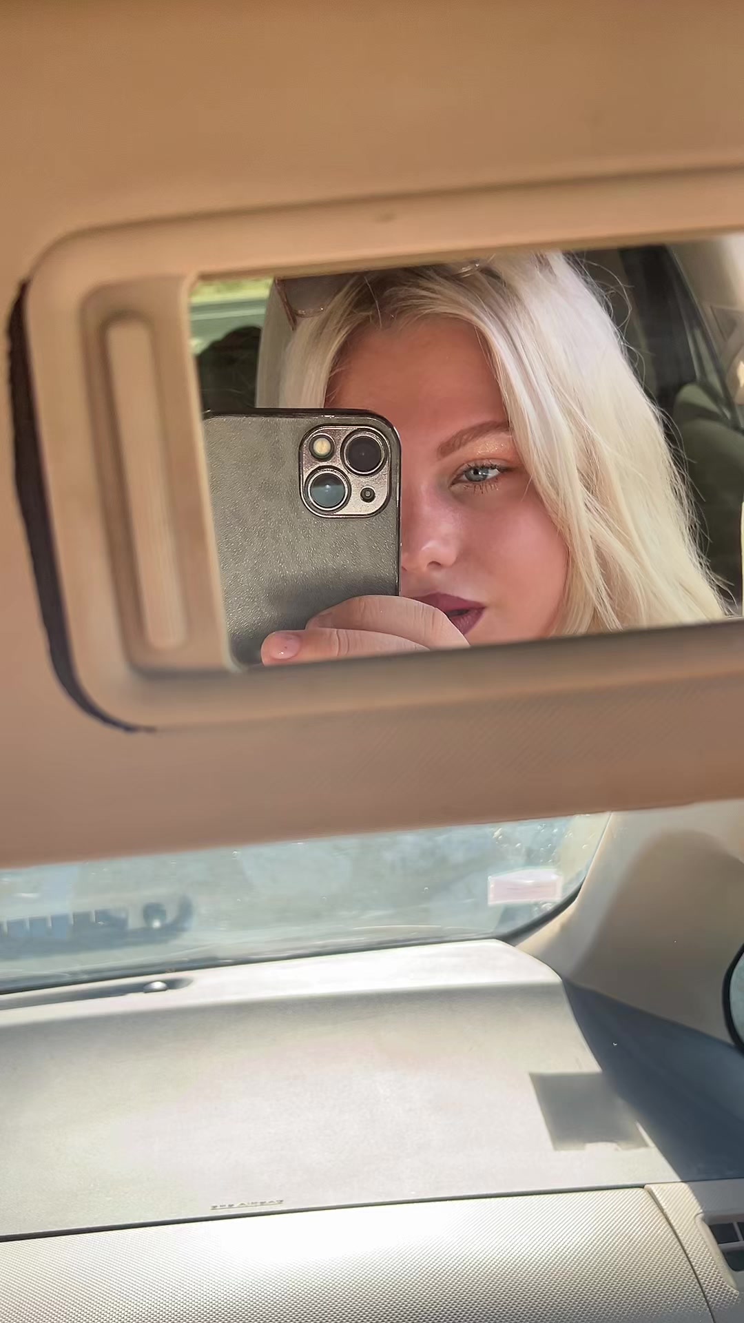 @VLADOVA
