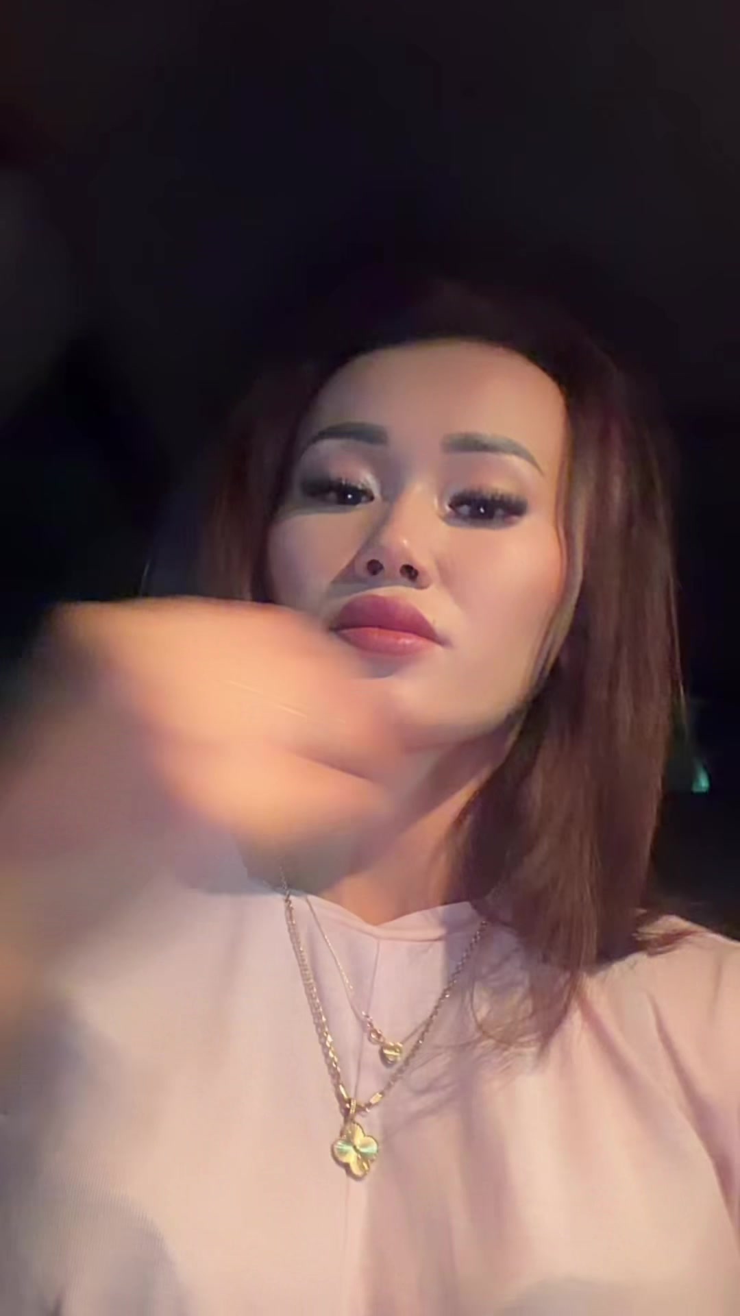 @๐๐๐๐ข๐ง๐ค๐
