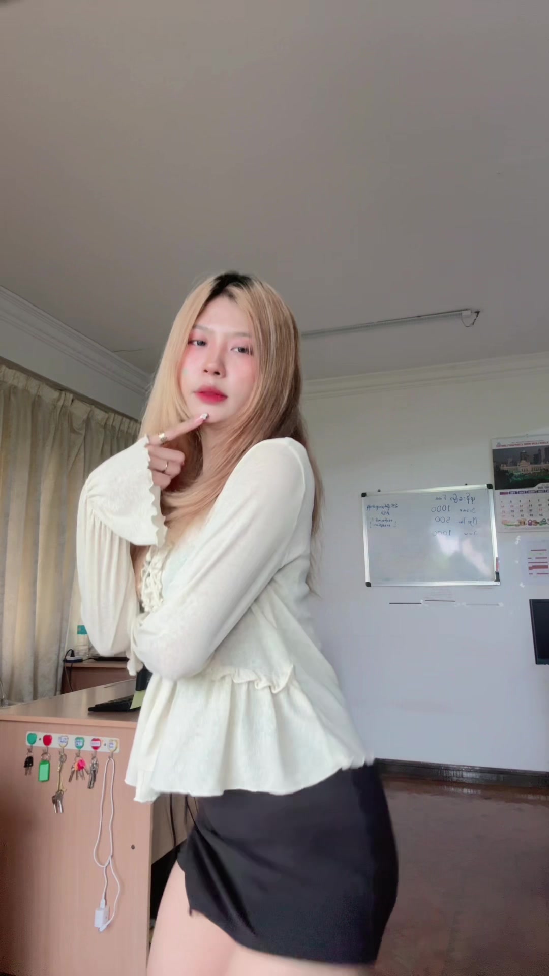 @Akari🦦
