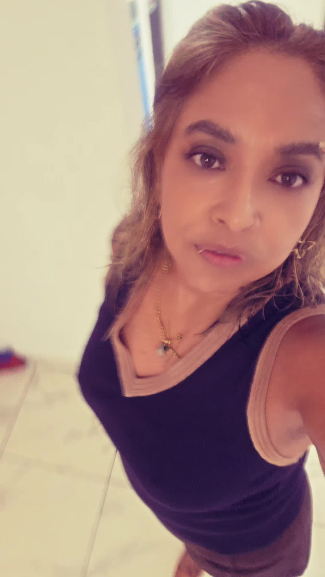 @Isabella