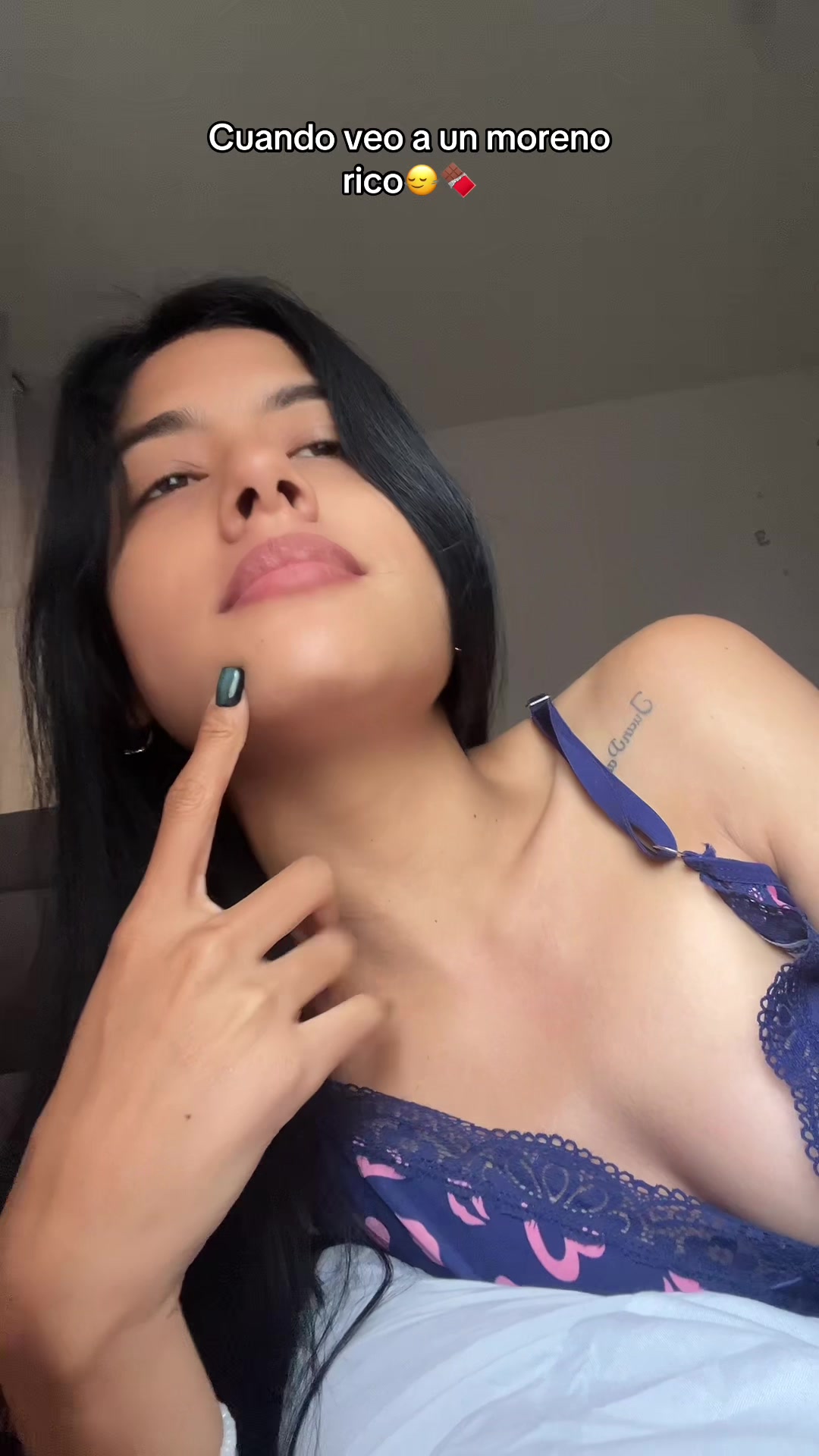 @V💘