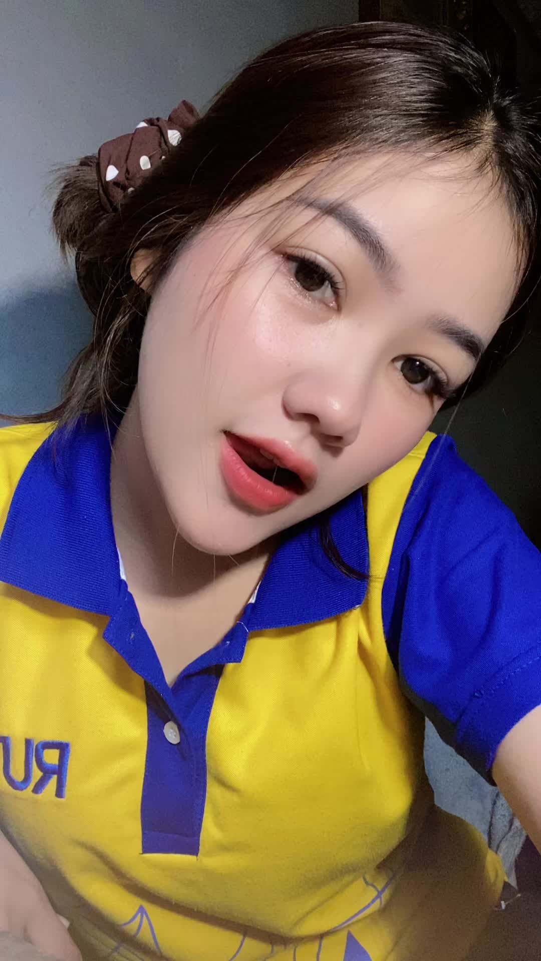 @พลอย