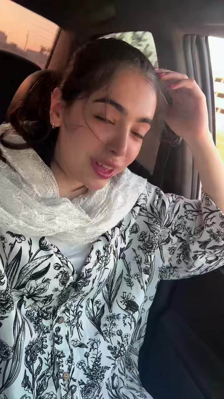 @Mahshid_kh