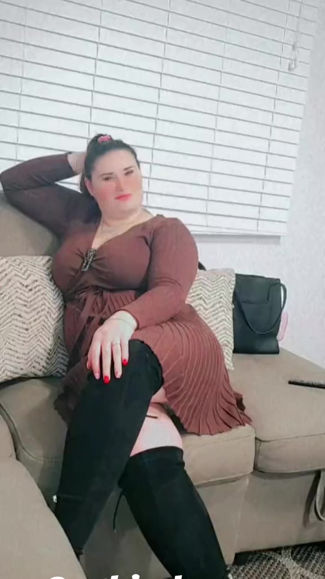 @__tinaaa1598__