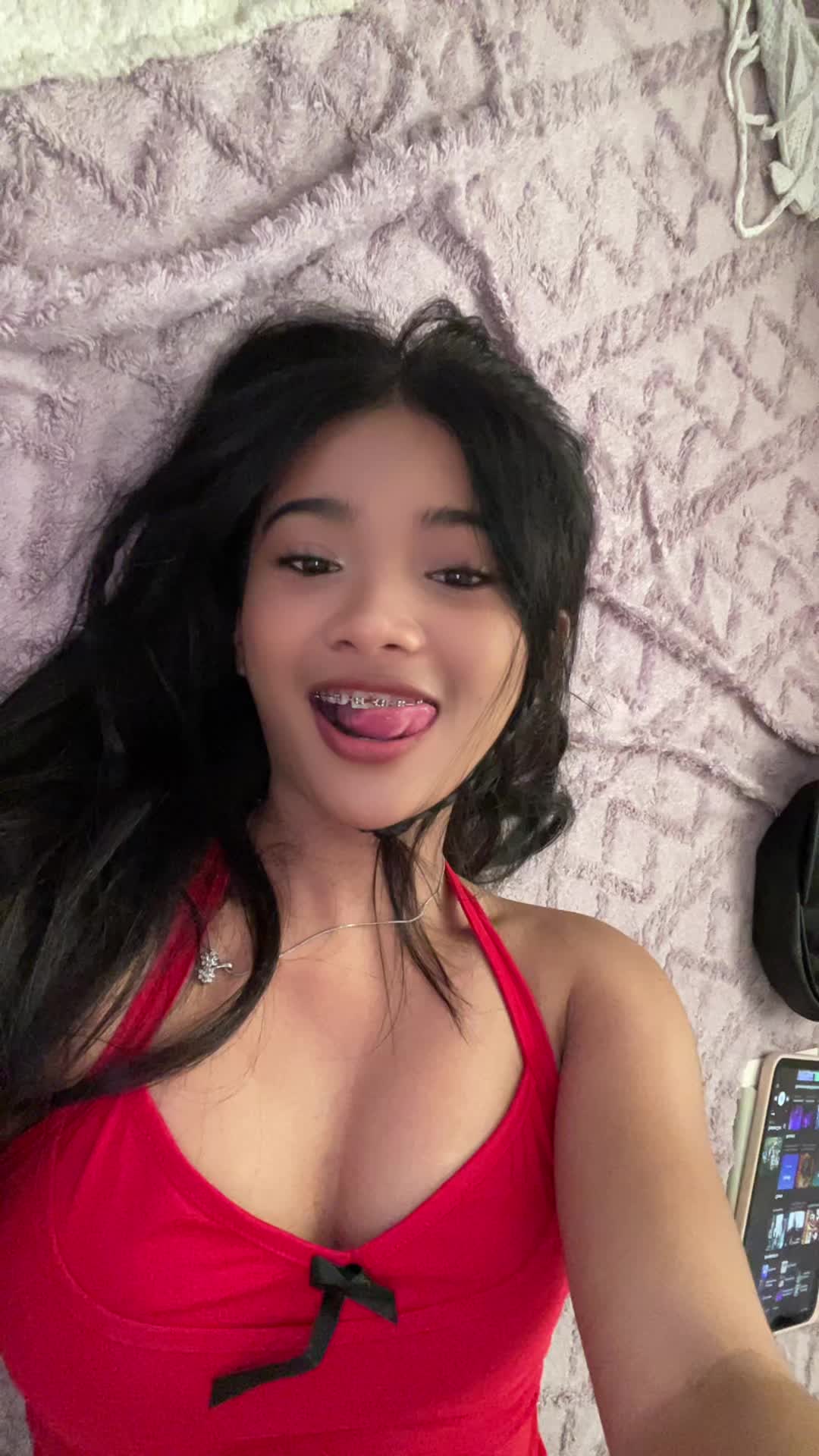@ishtroberri :<