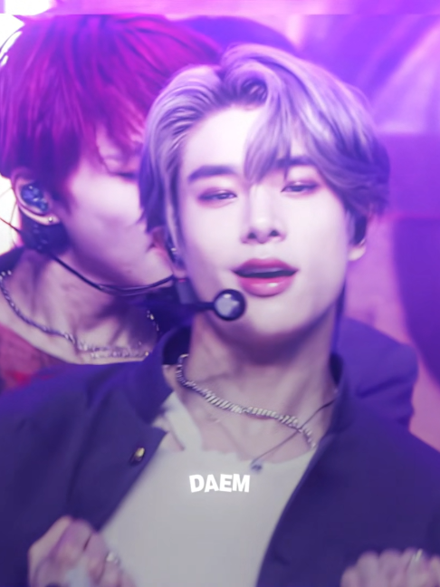 @daemsiel♕︎