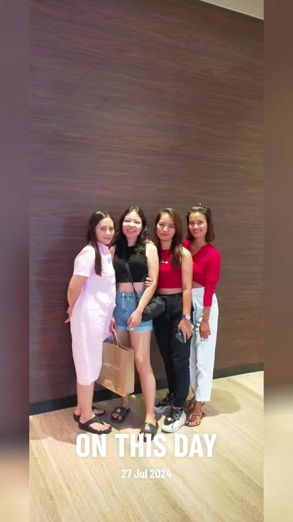 @🇲🇲🍃ELENA🍃🇸🇬