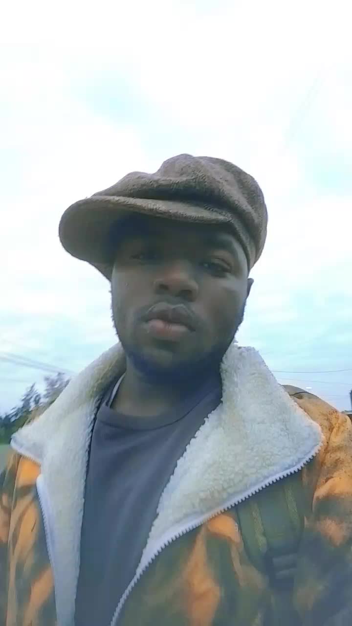@Ezii