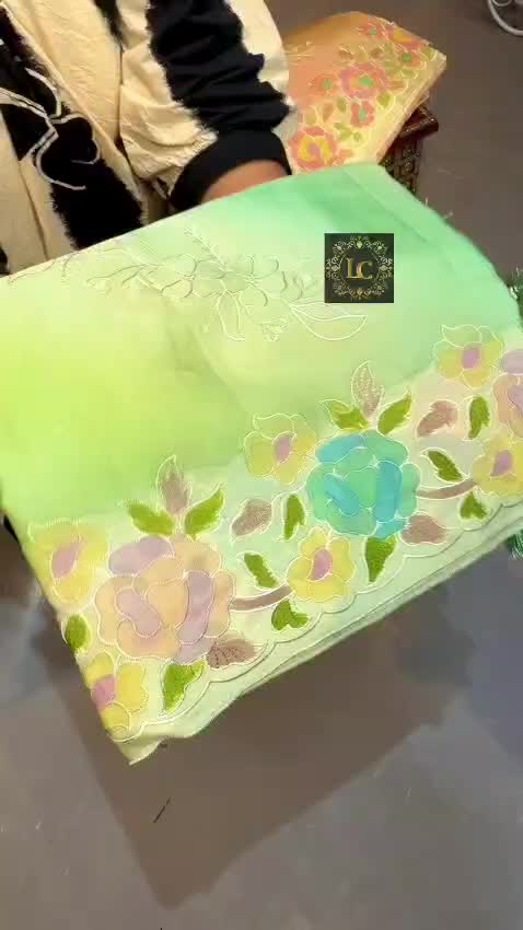 @Raanyass