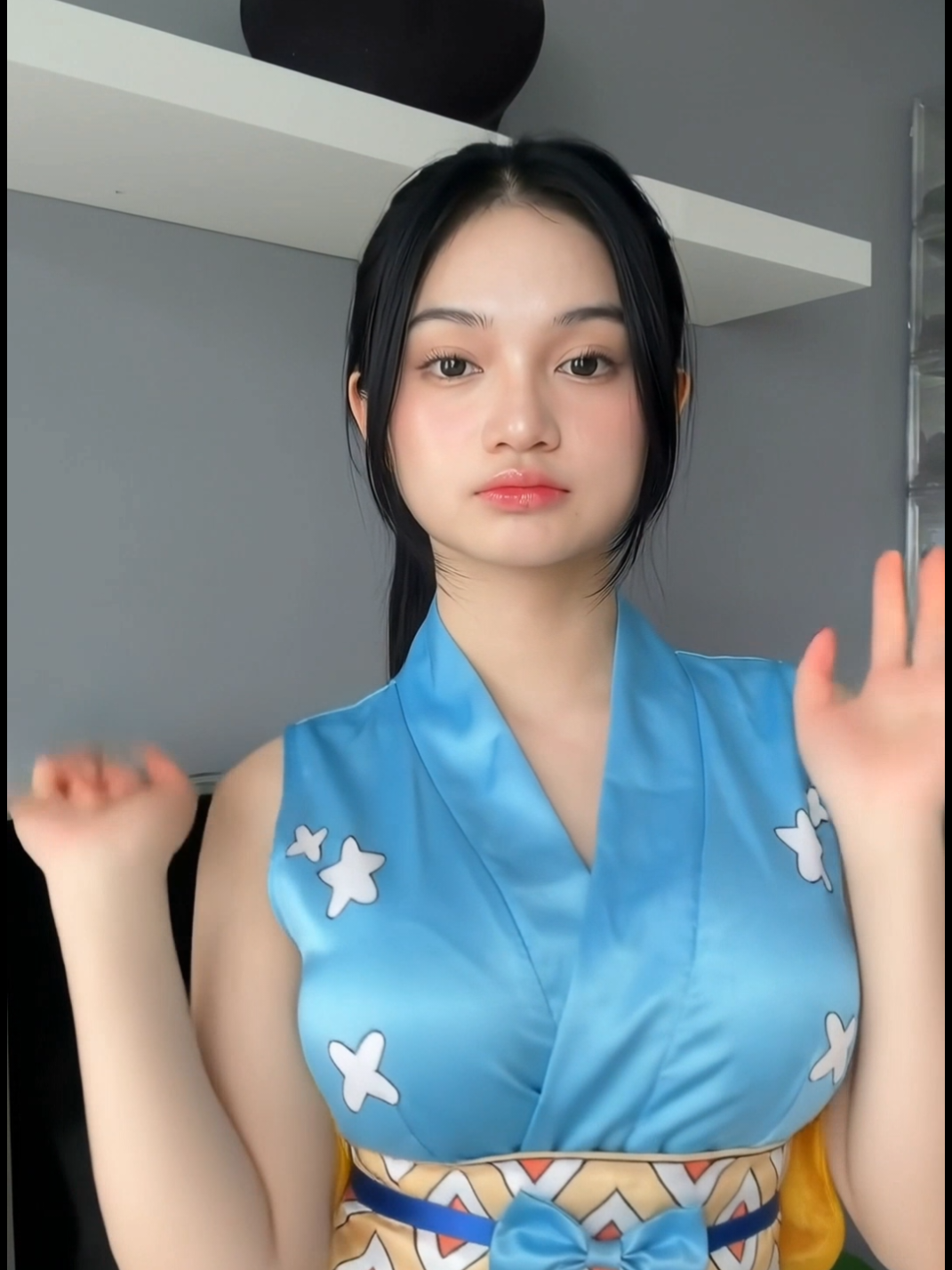 @flora0ne