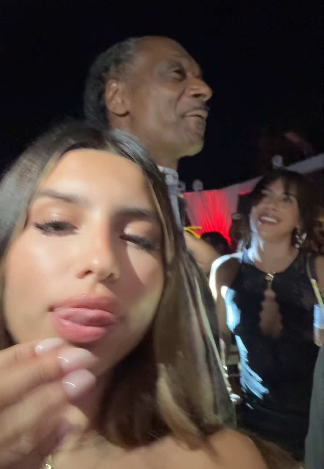 @Ximena