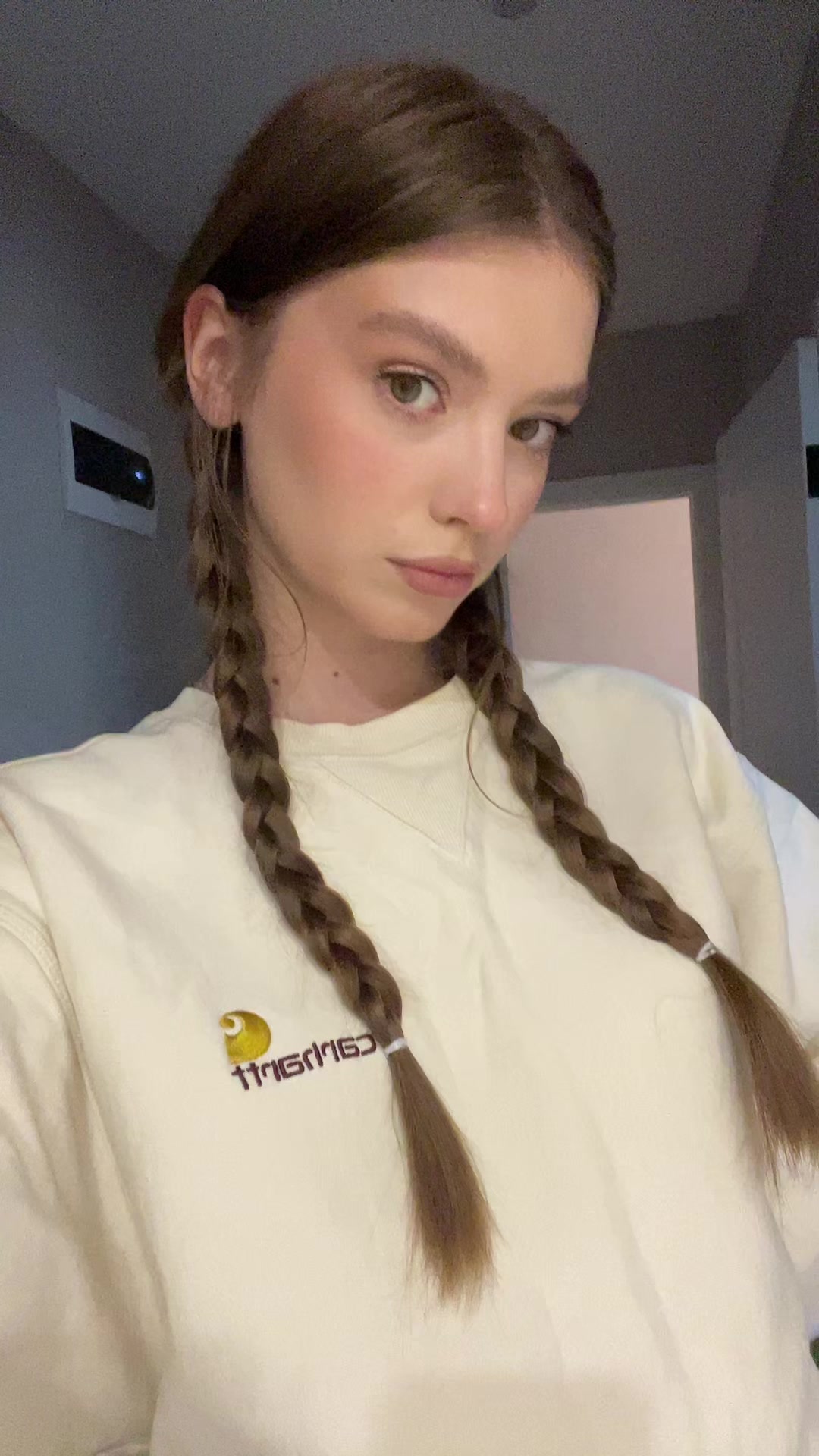 @dzhezhora